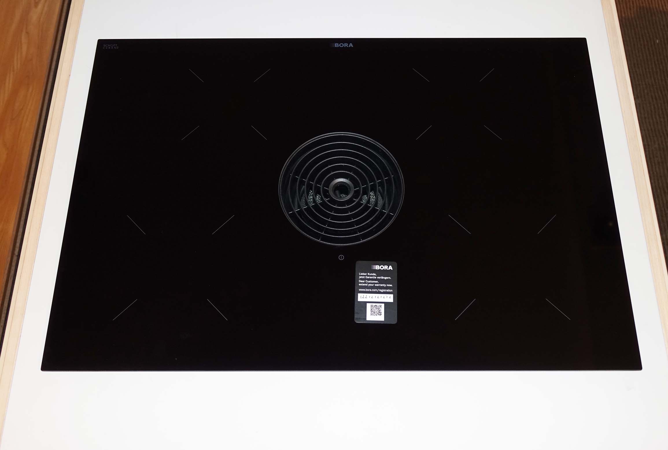 BORA PURE_schwarz Austellungsmodel